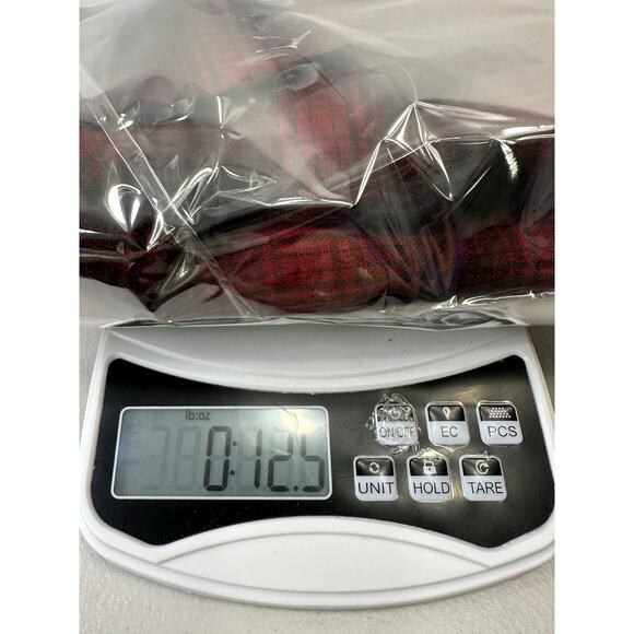 Women’s Pendleton Board Shirt 100% Virgin Wool Sz M Red Ombre Plaid Button Up - Picture 6 of 9